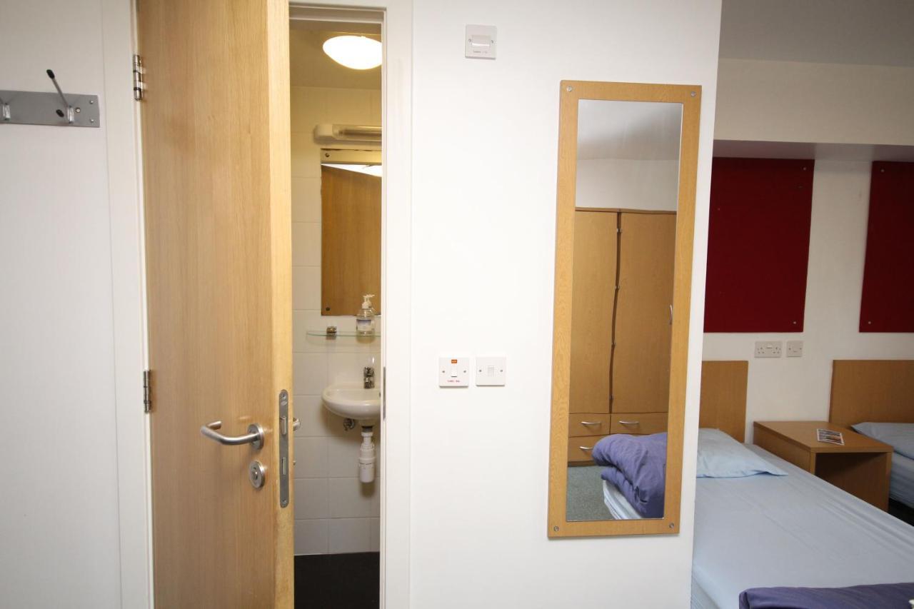 Perth Youth Hostel And Apartments エクステリア 写真